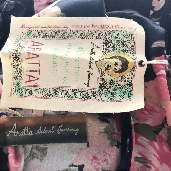 Aratta Medium NWT Floral Black Dress with Lace Sleeves knee length - Picture 12 of 16